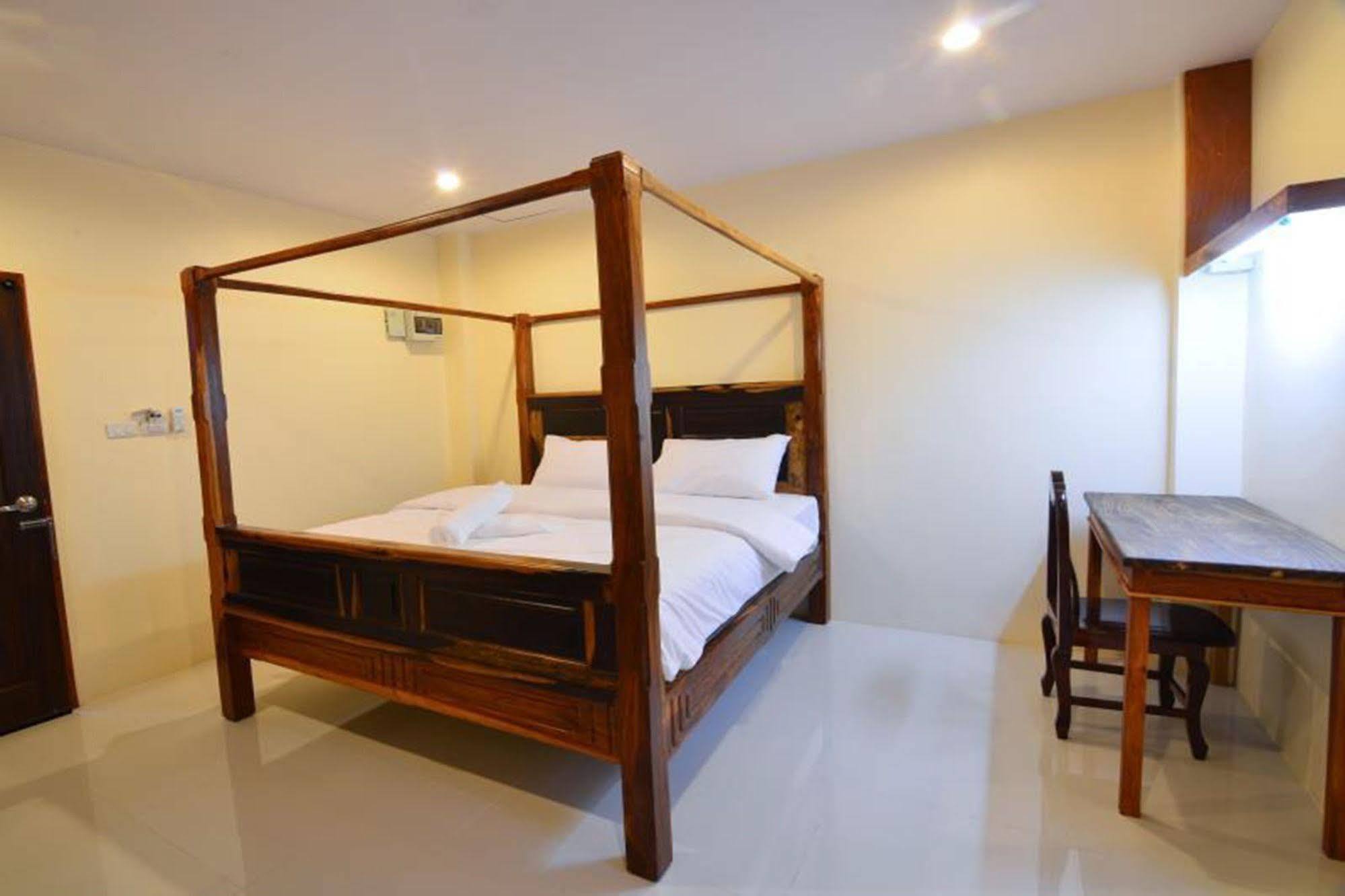 The Boon House, Khon Kaen Hotell Exteriör bild